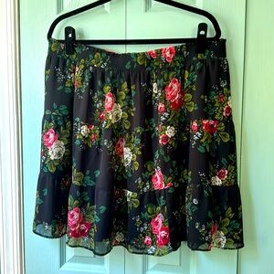NWOT Loft XL tiered and lined flirty skirt